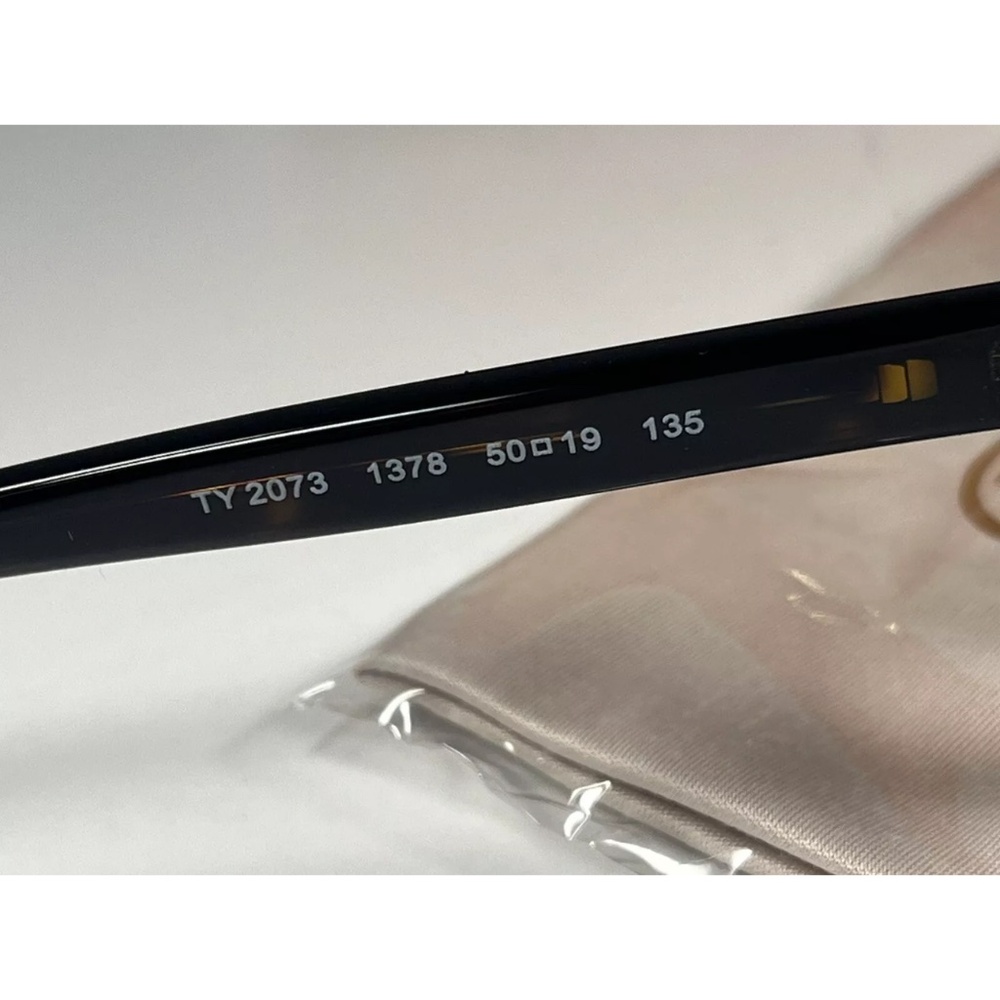 Authentic Tory Burch eyeglasses - Picture 6 of 6